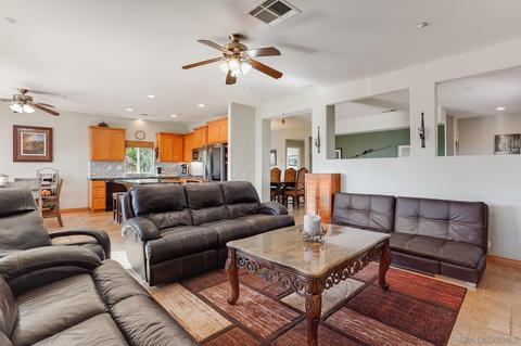 8404 Sheila St, El Cajon, CA 92021 photo 16