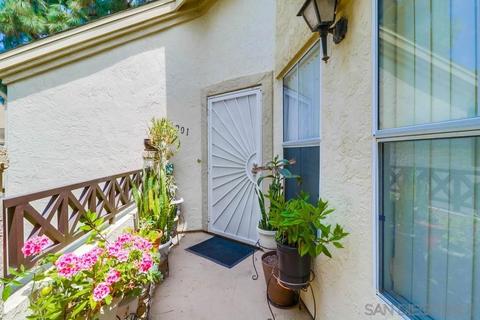 749 Brookstone Rd #201, Chula Vista, CA 91913 photo 2
