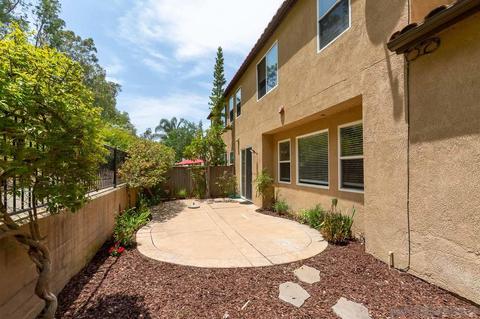3071 Via Maximo, Carlsbad, CA 92009 photo 23