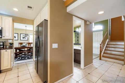 433 Via Cruz, Oceanside, CA 92057 photo 9