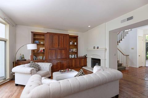 3120 Almahurst Row, La Jolla, CA 92037 photo 5