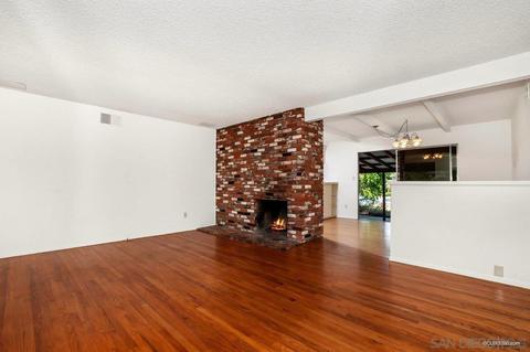 6281 Broadmoor Dr, La Mesa, CA 91942 photo 5
