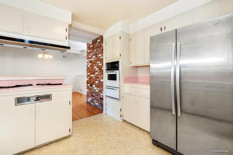 6281 Broadmoor Dr, La Mesa, CA 91942 photo 9