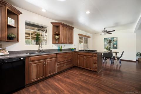 9569 Cambury Dr, Santee, CA 92071 photo 12