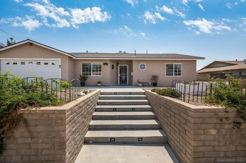 9569 Cambury Dr, Santee, CA 92071 photo 2