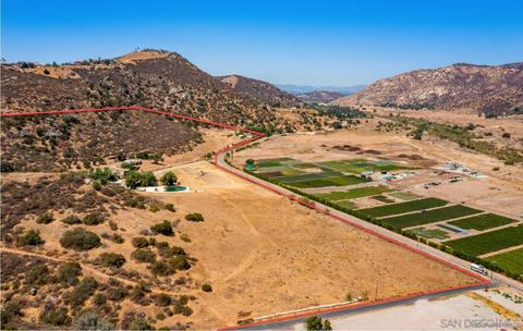 15023 El Monte Rd, Lakeside, CA 92040 photo 4