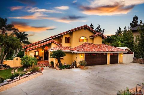 8679 Butte St, La Mesa, CA 91941 photo 1