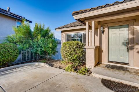 2245 Pointe Pkwy, Spring Valley, CA 91978 photo 4