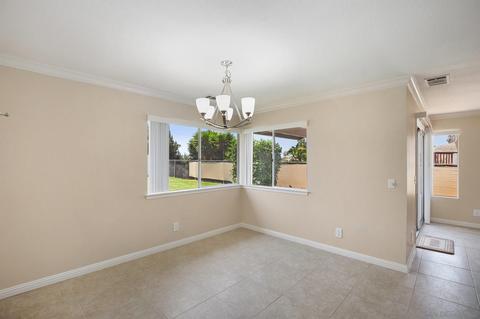 6757 Corintia St, Carlsbad, CA 92009 photo 5