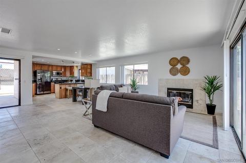 848 Cherrywood Way, El Cajon, CA 92021 photo 3