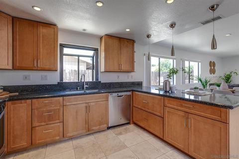 848 Cherrywood Way, El Cajon, CA 92021 photo 14