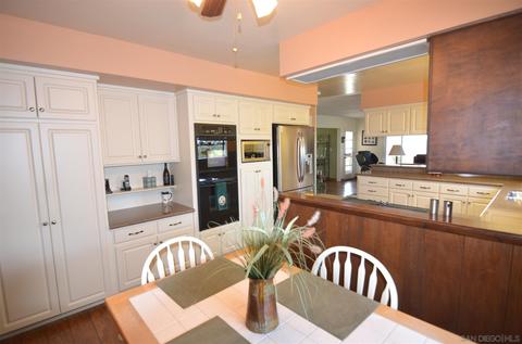 4245 Eastridge Dr, La Mesa, CA 91941 photo 24