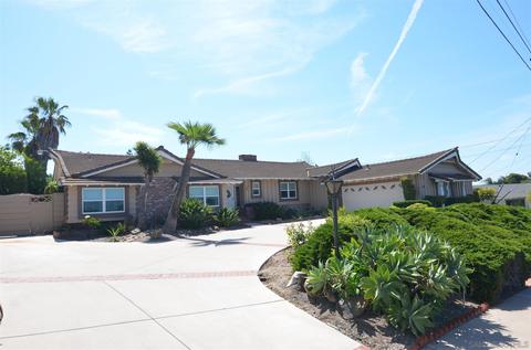 4245 Eastridge Dr, La Mesa, CA 91941 photo 2
