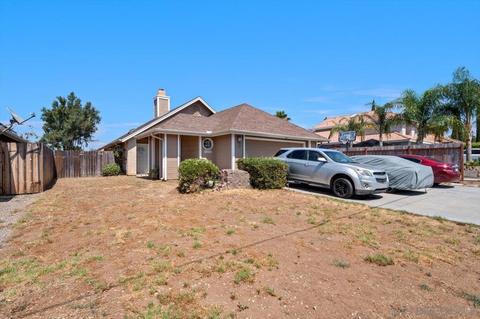 1434 S Upas St, Escondido, CA 92025 photo 2