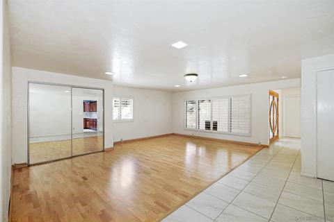 5094 Mesa Ter, La Mesa, CA 91941 photo 14