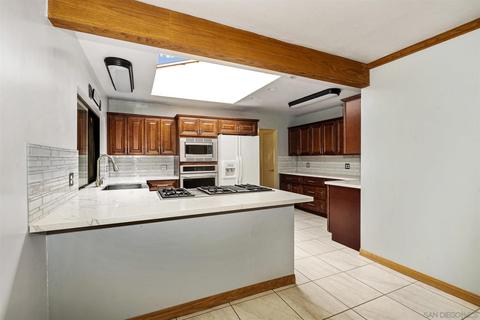 5094 Mesa Ter, La Mesa, CA 91941 photo 7