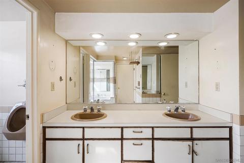 5094 Mesa Ter, La Mesa, CA 91941 photo 21