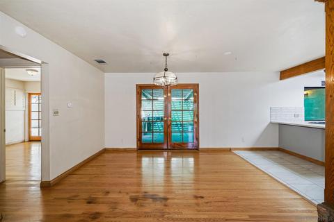 5094 Mesa Ter, La Mesa, CA 91941 photo 13