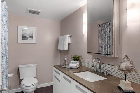 90 N Coast Highway 101 #204, Encinitas, CA 92024 photo 22