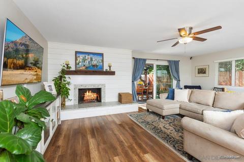 4610 Miramonte St, La Mesa, CA 91941 photo 2