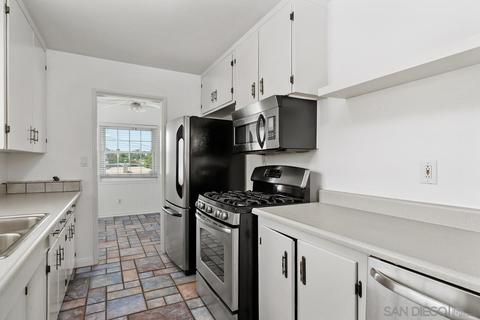 7262 Stanford Ave, La Mesa, CA 91942 photo 8