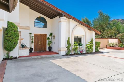 13645 Del Poniente Dr, Poway, CA 92064 photo 3