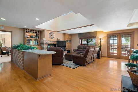 13645 Del Poniente Dr, Poway, CA 92064 photo 13