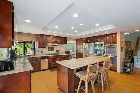 13645 Del Poniente Dr, Poway, CA 92064 photo 17