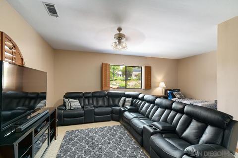 13645 Del Poniente Dr, Poway, CA 92064 photo 26