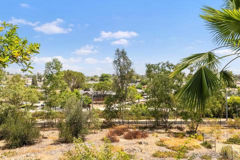 9360 Loren Dr, La Mesa, CA 91942 photo 25