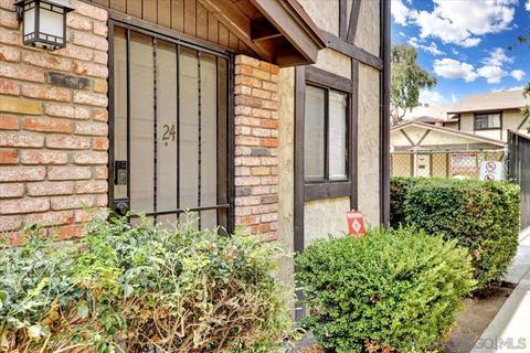 1628 Presioca St #24, Spring Valley, CA 91977 photo 2