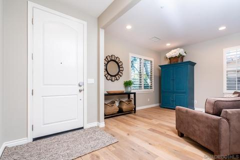 42549 Rivera Dr, Temecula, CA 92592 photo 2