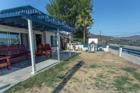 8439 Prospect Ave, Santee, CA 92071 photo 2