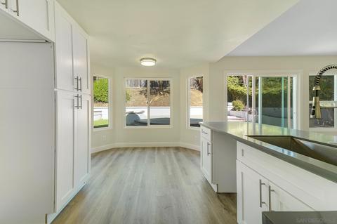 2116 Madiera Dr, Oceanside, CA 92056 photo 7