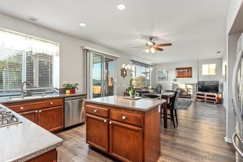 4930 Overlook Dr, Oceanside, CA 92057 photo 11
