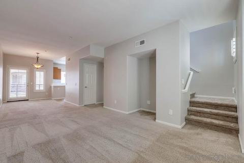 323 Tesoro Gln #109, Escondido, CA 92025 photo 5