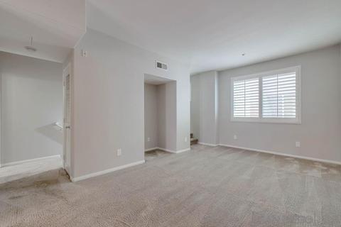323 Tesoro Gln #109, Escondido, CA 92025 photo 7