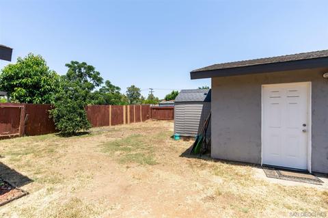 662 Hoover St, Escondido, CA 92027 photo 9