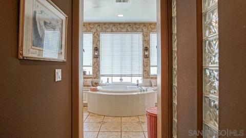 8037 Paseo Avellano, Carlsbad, CA 92009 photo 24