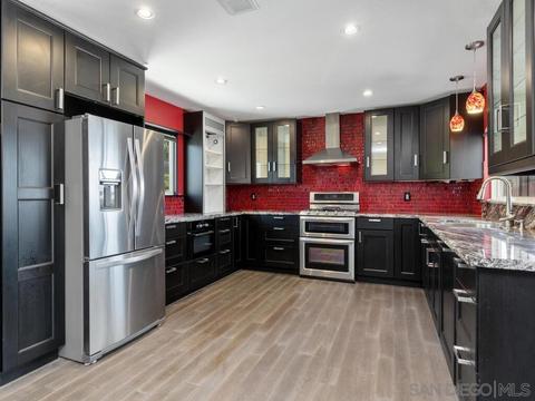 3889 Shenandoah Dr, Oceanside, CA 92056 photo 9