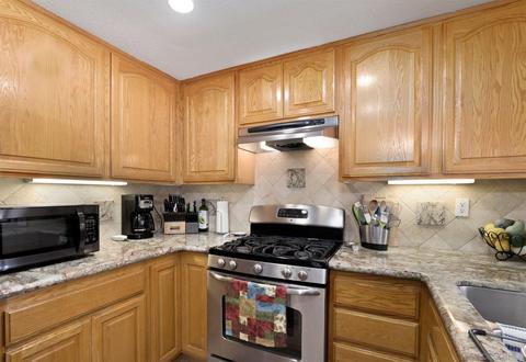 910 Redbud, Chula Vista, CA 91910 photo 8
