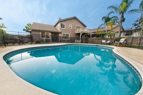 354 Hidden Trails Rd, Escondido, CA 92027 photo 2