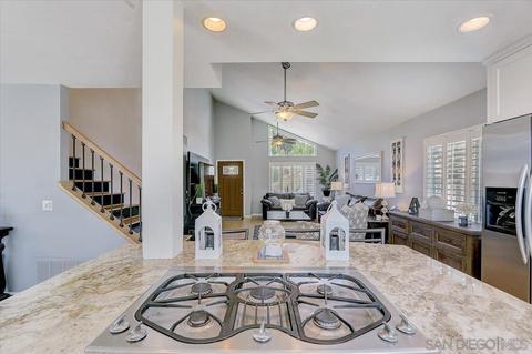 2303 Amber Ln, Escondido, CA 92026 photo 12