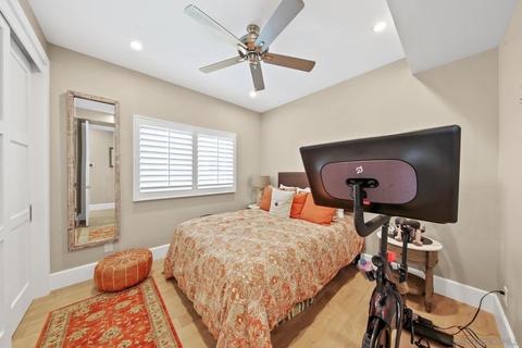 374 D Ave, Coronado, CA 92118 photo 27