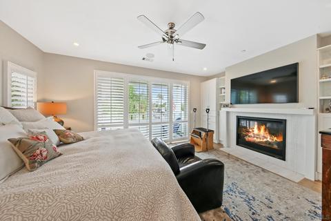 374 D Ave, Coronado, CA 92118 photo 25