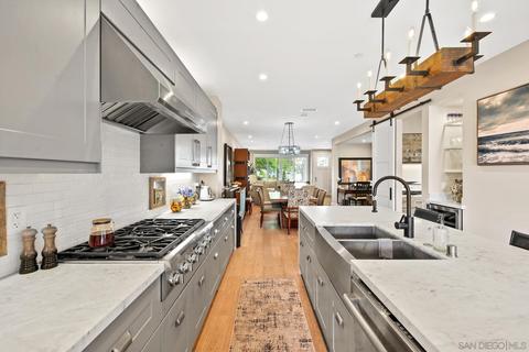 374 D Ave, Coronado, CA 92118 photo 13