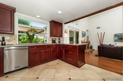 415 Willowspring Dr N, Encinitas, CA 92024 photo 9