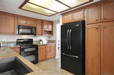 5211 Corte Pintura, Oceanside, CA 92057 photo 10