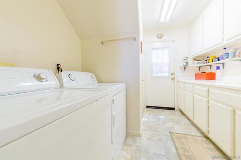 10026 Challenger Cir, Spring Valley, CA 91978 photo 20