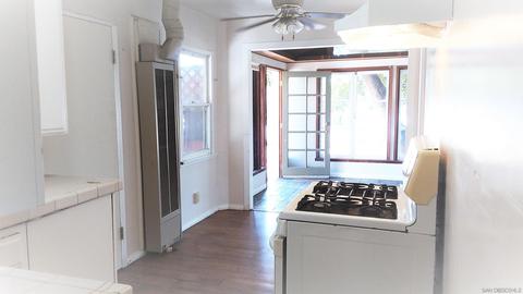 218 W 11th Ave, Escondido, CA 92025 photo 8